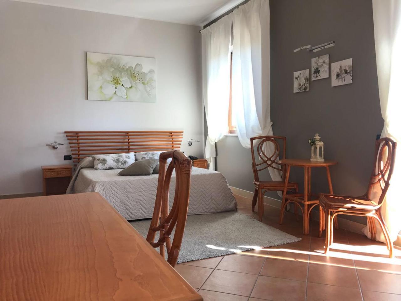 Tenuta Re Ferdinando Санта-Мария-Капуа-Ветере Экстерьер фото